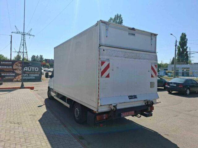 Белый Мерседес Sprinter, объемом двигателя 2.2 л и пробегом 266 тыс. км за 12999 $, фото 8 на Automoto.ua