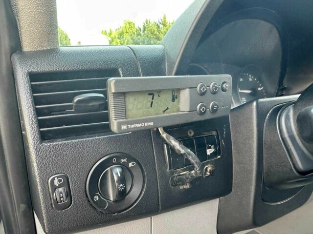 Белый Мерседес Sprinter, объемом двигателя 2.2 л и пробегом 734 тыс. км за 10900 $, фото 5 на Automoto.ua