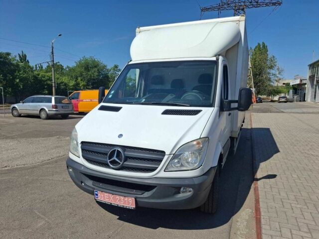 Белый Мерседес Sprinter, объемом двигателя 2.2 л и пробегом 266 тыс. км за 12999 $, фото 1 на Automoto.ua