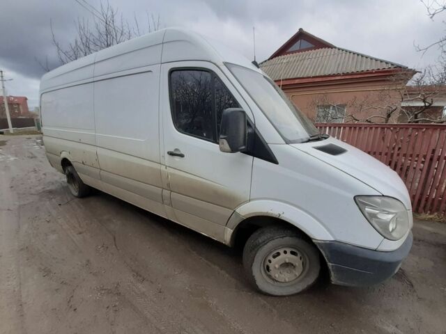 Белый Мерседес Sprinter, объемом двигателя 0 л и пробегом 1 тыс. км за 13800 $, фото 1 на Automoto.ua