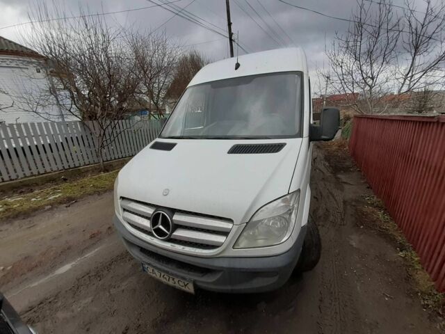 Белый Мерседес Sprinter, объемом двигателя 0 л и пробегом 1 тыс. км за 13800 $, фото 9 на Automoto.ua