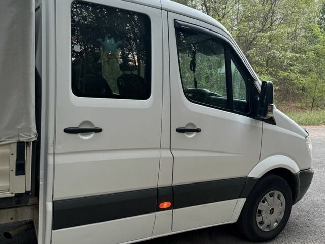 Белый Мерседес Sprinter, объемом двигателя 2.2 л и пробегом 430 тыс. км за 15500 $, фото 9 на Automoto.ua