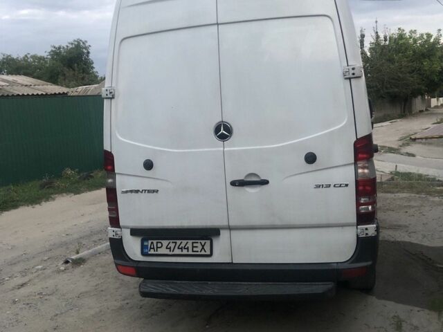 Белый Мерседес Sprinter, объемом двигателя 2.1 л и пробегом 100 тыс. км за 16000 $, фото 2 на Automoto.ua