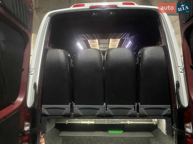 Білий Мерседес Sprinter, об'ємом двигуна 2.2 л та пробігом 820 тис. км за 40300 $, фото 4 на Automoto.ua