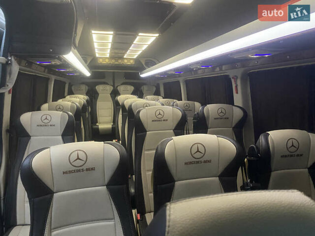 Білий Мерседес Sprinter, об'ємом двигуна 2.2 л та пробігом 520 тис. км за 45300 $, фото 6 на Automoto.ua
