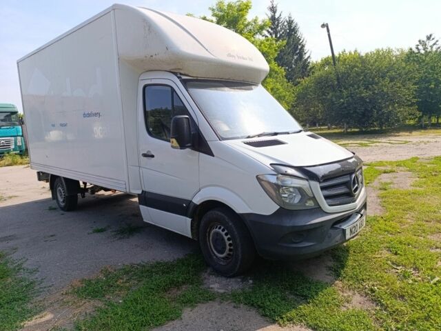 Белый Мерседес Sprinter, объемом двигателя 2.2 л и пробегом 165 тыс. км за 8964 $, фото 1 на Automoto.ua