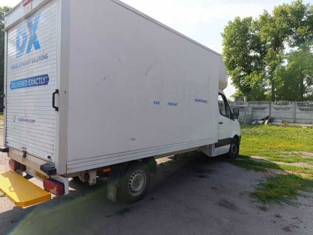 Белый Мерседес Sprinter, объемом двигателя 2.2 л и пробегом 165 тыс. км за 8964 $, фото 2 на Automoto.ua