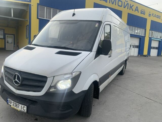 Белый Мерседес Sprinter, объемом двигателя 0.21 л и пробегом 258 тыс. км за 16000 $, фото 1 на Automoto.ua