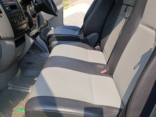 Белый Мерседес Sprinter, объемом двигателя 2.2 л и пробегом 165 тыс. км за 8964 $, фото 10 на Automoto.ua