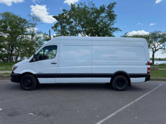Білий Мерседес Sprinter, об'ємом двигуна 3 л та пробігом 89 тис. км за 9000 $, фото 2 на Automoto.ua