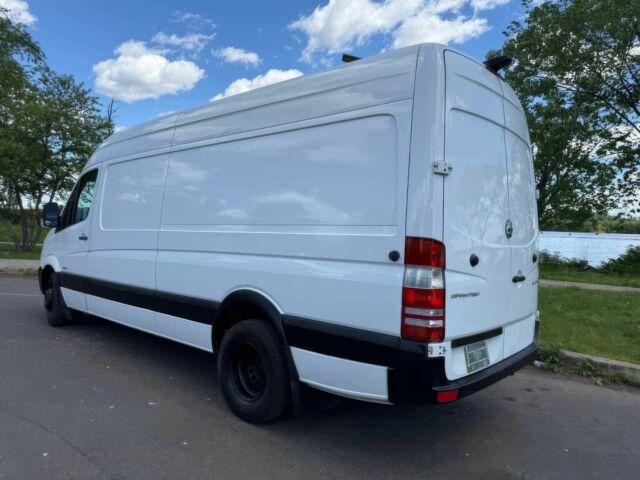 Білий Мерседес Sprinter, об'ємом двигуна 3 л та пробігом 89 тис. км за 9000 $, фото 3 на Automoto.ua