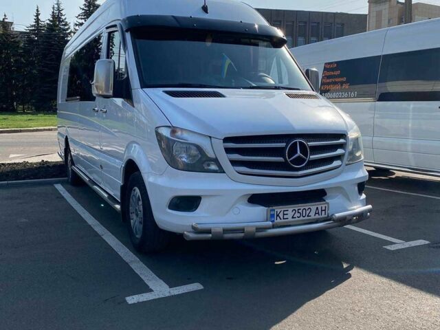 Білий Мерседес Sprinter, об'ємом двигуна 0.22 л та пробігом 500 тис. км за 21000 $, фото 1 на Automoto.ua