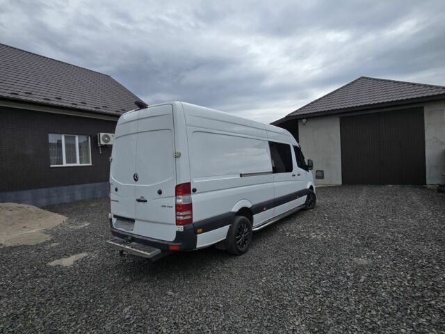 Белый Мерседес Sprinter, объемом двигателя 3 л и пробегом 290 тыс. км за 23600 $, фото 8 на Automoto.ua