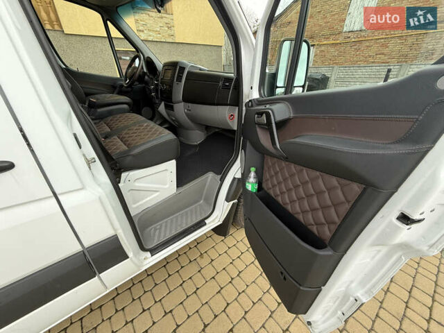 Мерседес Sprinter 2017 у Львові на Automoto.ua Білий Мерседес Sprinter, об'ємом двигуна 3 л та пробігом 850 тис. км за 33500 $, фото 8 на Automoto.ua