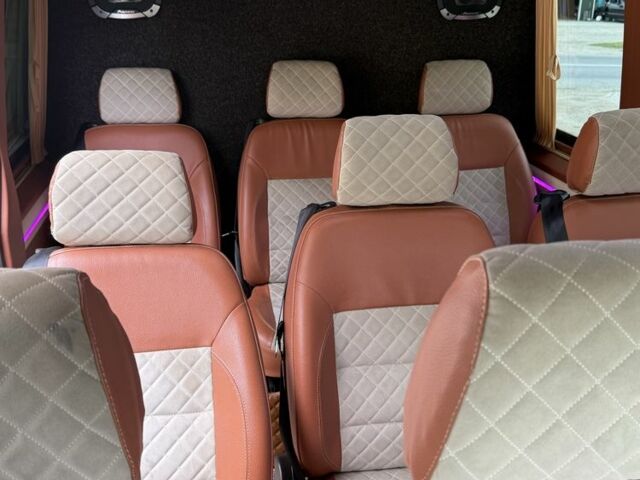 Білий Мерседес Sprinter, об'ємом двигуна 2.1 л та пробігом 236 тис. км за 29389 $, фото 7 на Automoto.ua