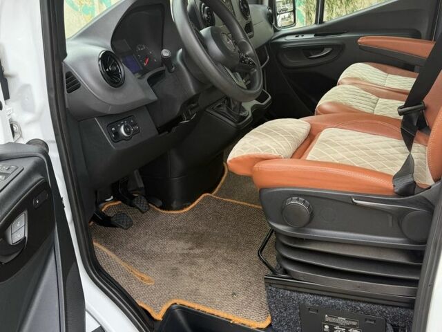 Білий Мерседес Sprinter, об'ємом двигуна 2.1 л та пробігом 236 тис. км за 29389 $, фото 5 на Automoto.ua