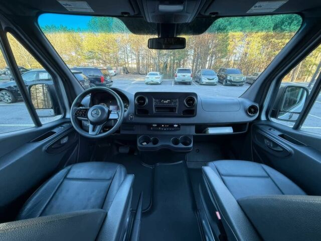 Белый Мерседес Sprinter, объемом двигателя 2 л и пробегом 74 тыс. км за 17000 $, фото 9 на Automoto.ua