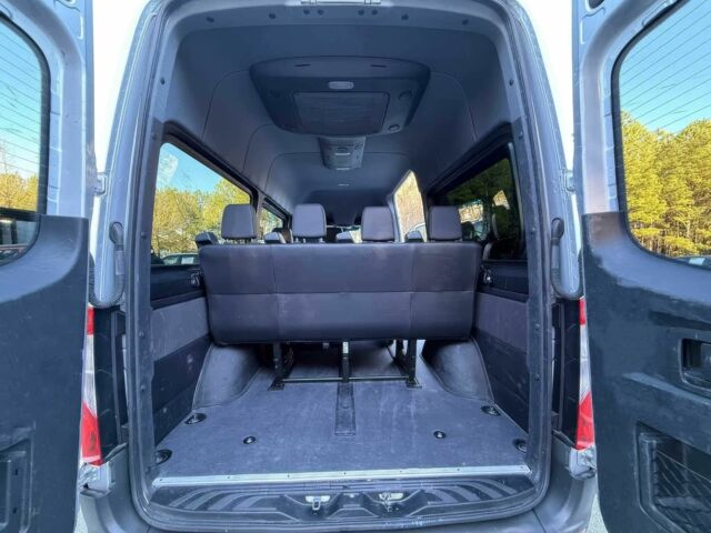 Белый Мерседес Sprinter, объемом двигателя 2 л и пробегом 74 тыс. км за 17000 $, фото 12 на Automoto.ua