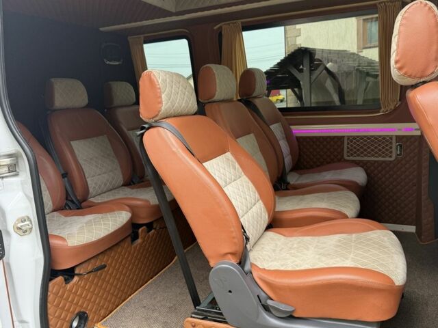 Білий Мерседес Sprinter, об'ємом двигуна 2.1 л та пробігом 236 тис. км за 29389 $, фото 6 на Automoto.ua