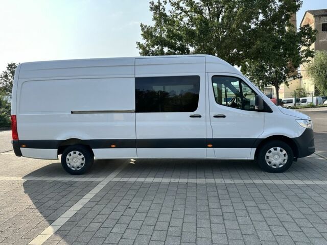Белый Мерседес Sprinter, объемом двигателя 2 л и пробегом 110 тыс. км за 35000 $, фото 3 на Automoto.ua