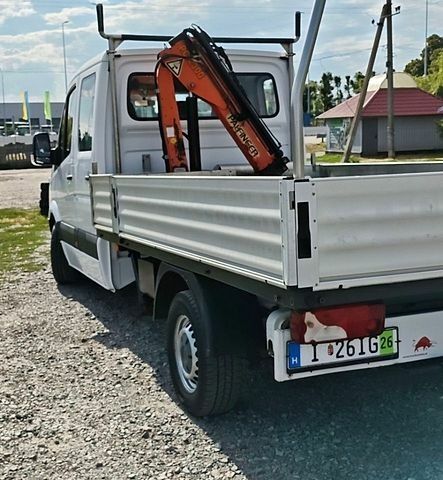 Белый Мерседес Sprinter, объемом двигателя 2.2 л и пробегом 232 тыс. км за 28500 $, фото 6 на Automoto.ua