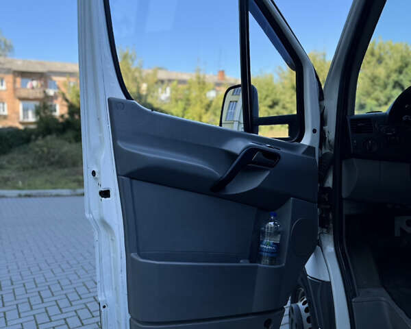 Білий Мерседес Sprinter, об'ємом двигуна 2.99 л та пробігом 426 тис. км за 25800 $, фото 20 на Automoto.ua