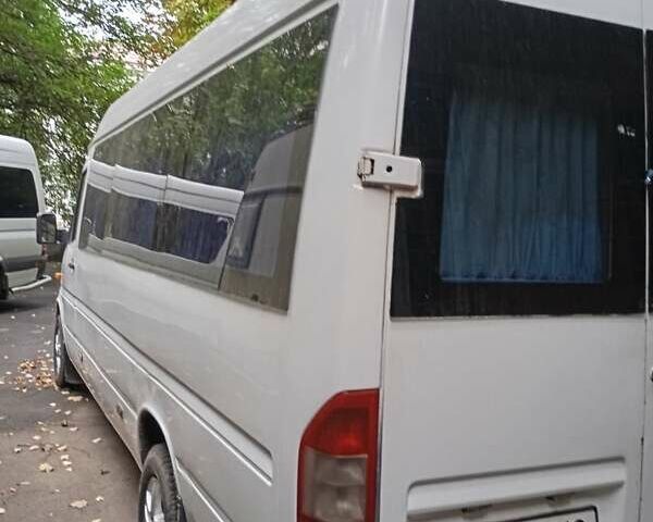 Белый Мерседес Sprinter, объемом двигателя 2.87 л и пробегом 100 тыс. км за 8500 $, фото 5 на Automoto.ua