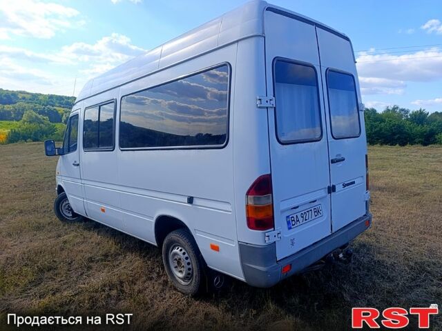 Білий Мерседес Sprinter, об'ємом двигуна 2.3 л та пробігом 435 тис. км за 4299 $, фото 4 на Automoto.ua