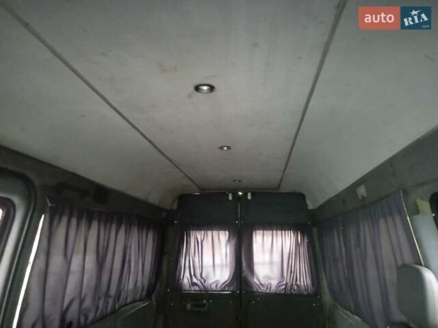 Белый Мерседес Sprinter, объемом двигателя 2.3 л и пробегом 550 тыс. км за 5800 $, фото 6 на Automoto.ua