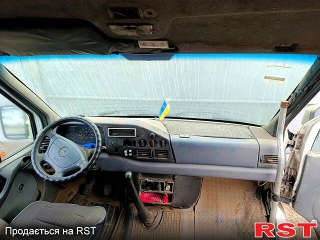 Белый Мерседес Sprinter, объемом двигателя 2.9 л и пробегом 0 тыс. км за 4000 $, фото 5 на Automoto.ua