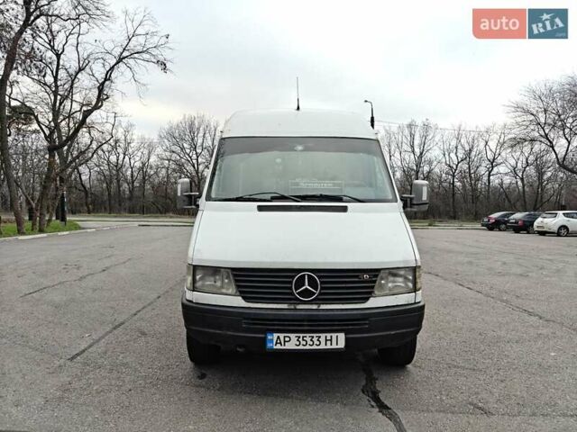 Белый Мерседес Sprinter, объемом двигателя 2.9 л и пробегом 300 тыс. км за 7000 $, фото 1 на Automoto.ua