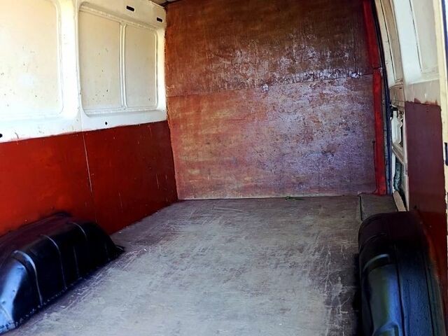 Белый Мерседес Sprinter, объемом двигателя 2.3 л и пробегом 510 тыс. км за 3999 $, фото 7 на Automoto.ua