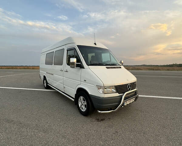 Білий Мерседес Sprinter, об'ємом двигуна 2.9 л та пробігом 386 тис. км за 10000 $, фото 6 на Automoto.ua