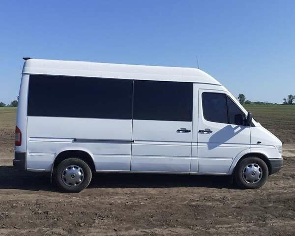 Білий Мерседес Sprinter, об'ємом двигуна 2.87 л та пробігом 550 тис. км за 8600 $, фото 1 на Automoto.ua