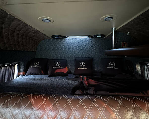 Білий Мерседес Sprinter, об'ємом двигуна 2.9 л та пробігом 386 тис. км за 10000 $, фото 10 на Automoto.ua