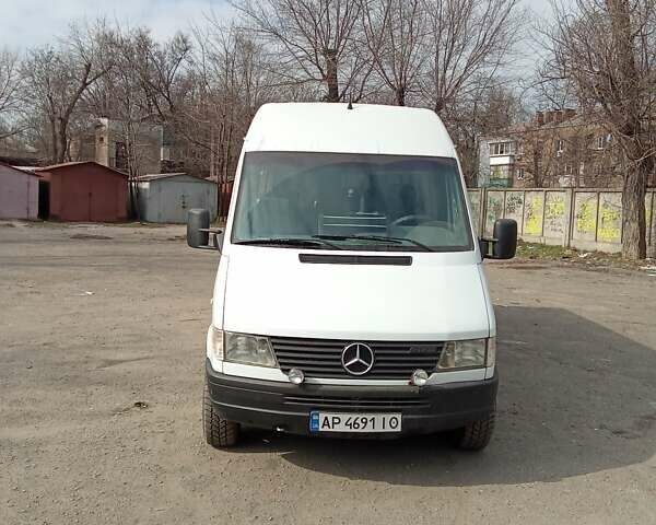 Белый Мерседес Sprinter, объемом двигателя 2.9 л и пробегом 1 тыс. км за 10200 $, фото 3 на Automoto.ua