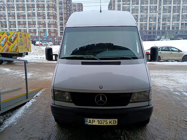 Белый Мерседес Sprinter, объемом двигателя 2.9 л и пробегом 0 тыс. км за 7000 $, фото 2 на Automoto.ua