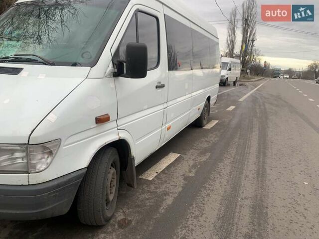 Белый Мерседес Sprinter, объемом двигателя 2.87 л и пробегом 9 тыс. км за 4900 $, фото 6 на Automoto.ua