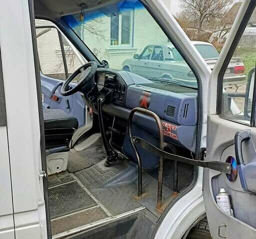 Білий Мерседес Sprinter, об'ємом двигуна 2.9 л та пробігом 821 тис. км за 6800 $, фото 3 на Automoto.ua