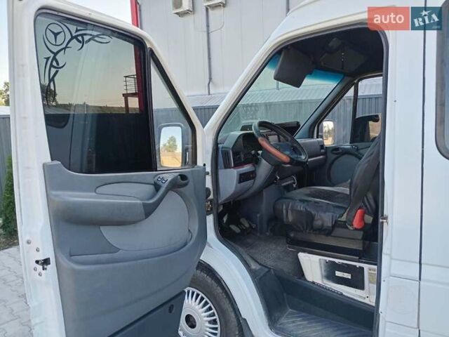 Білий Мерседес Sprinter, об'ємом двигуна 2.87 л та пробігом 900 тис. км за 4999 $, фото 11 на Automoto.ua