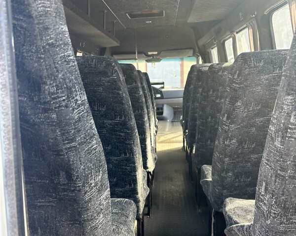 Білий Мерседес Sprinter, об'ємом двигуна 2.9 л та пробігом 211 тис. км за 6600 $, фото 7 на Automoto.ua