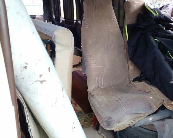 Білий Мерседес Sprinter, об'ємом двигуна 2.3 л та пробігом 450 тис. км за 4800 $, фото 8 на Automoto.ua