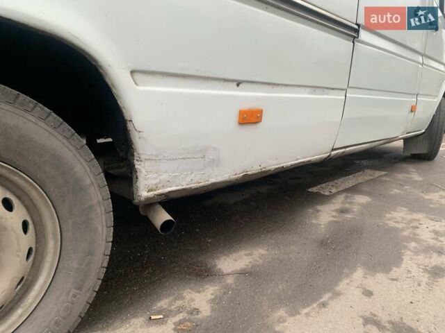 Белый Мерседес Sprinter, объемом двигателя 2.87 л и пробегом 9 тыс. км за 4900 $, фото 3 на Automoto.ua