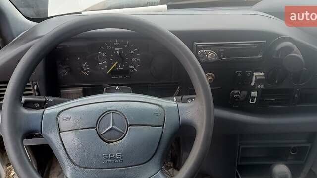 Білий Мерседес Sprinter, об'ємом двигуна 2.9 л та пробігом 3 тис. км за 4200 $, фото 3 на Automoto.ua