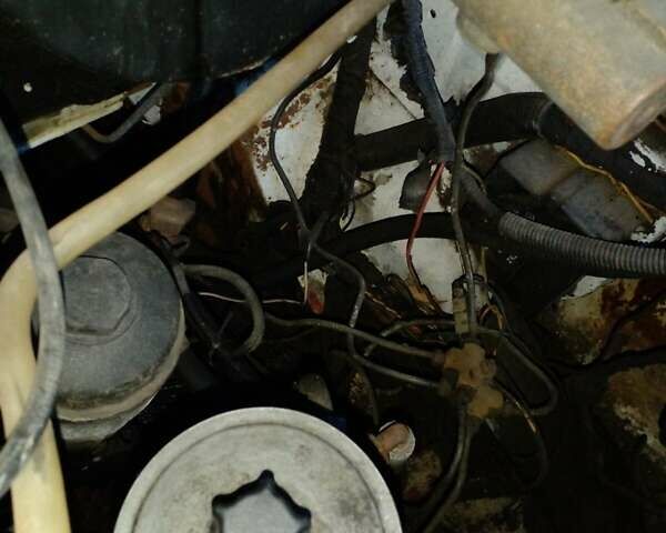 Белый Мерседес Sprinter, объемом двигателя 2.3 л и пробегом 450 тыс. км за 3999 $, фото 8 на Automoto.ua