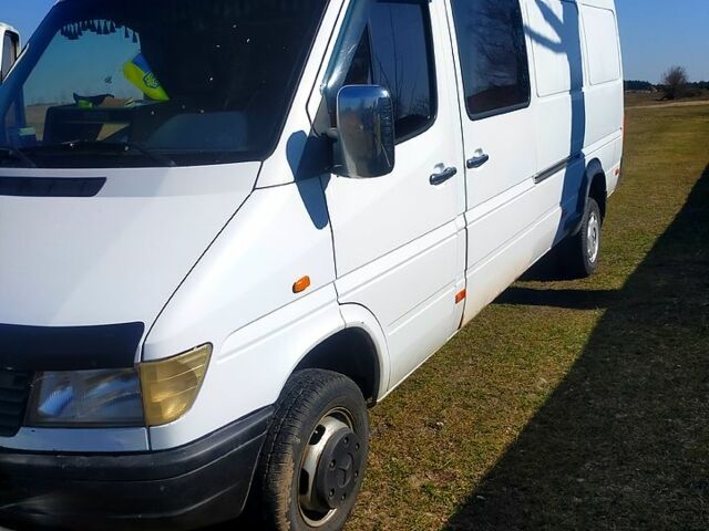 Белый Мерседес Sprinter, объемом двигателя 2.9 л и пробегом 0 тыс. км за 8300 $, фото 2 на Automoto.ua