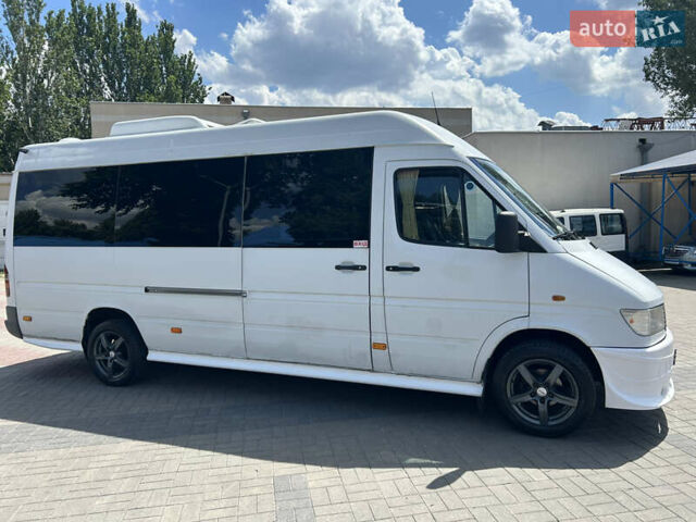 Білий Мерседес Sprinter, об'ємом двигуна 2.87 л та пробігом 658 тис. км за 11999 $, фото 27 на Automoto.ua