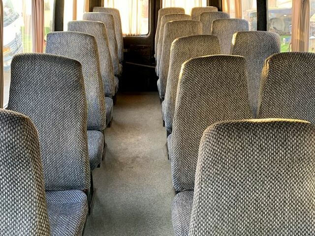 Белый Мерседес Sprinter, объемом двигателя 2.9 л и пробегом 100 тыс. км за 6500 $, фото 5 на Automoto.ua