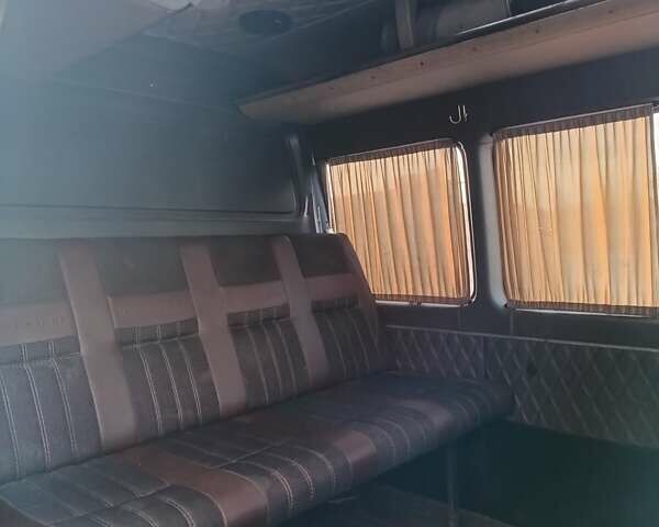 Білий Мерседес Sprinter, об'ємом двигуна 2.9 л та пробігом 350 тис. км за 5500 $, фото 3 на Automoto.ua