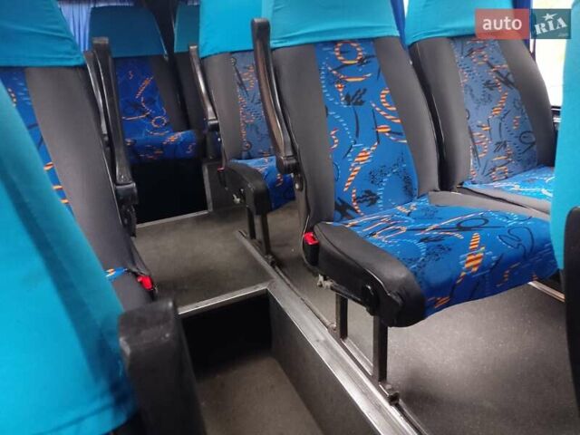 Белый Мерседес Sprinter, объемом двигателя 0 л и пробегом 700 тыс. км за 12000 $, фото 5 на Automoto.ua